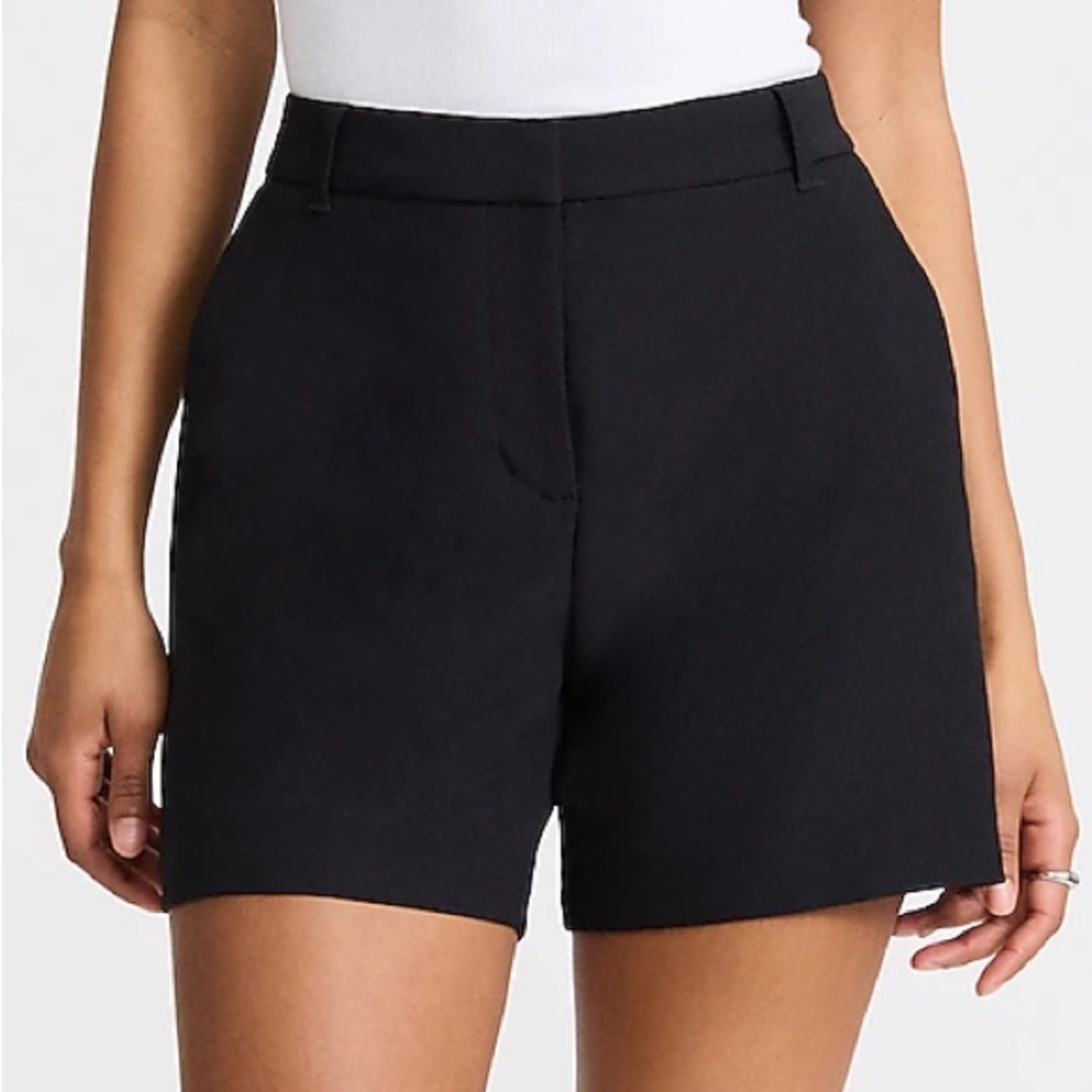 NWOT Express Black Extreme High Rise Shorts Size 10